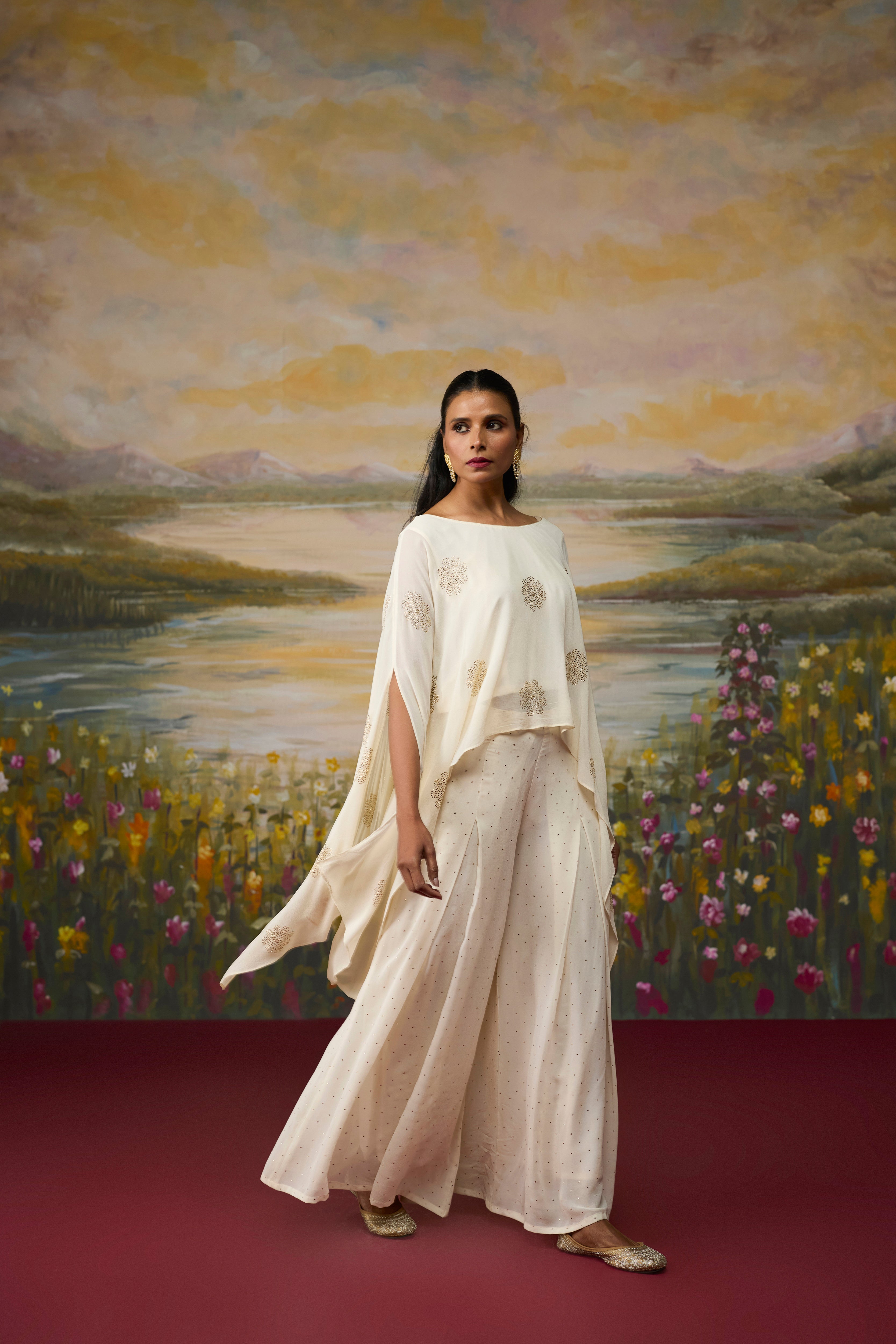 Daisy Cape Set